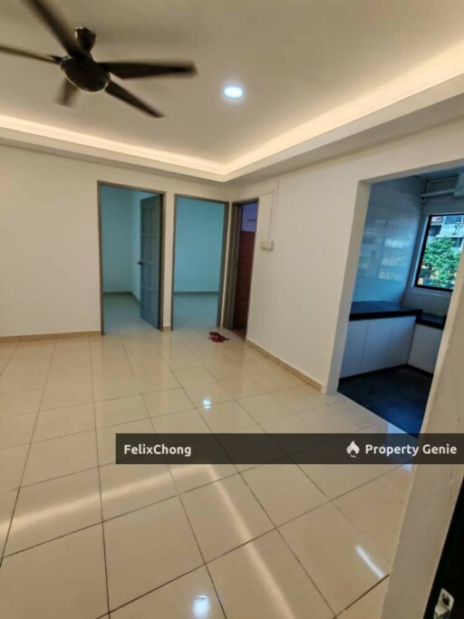 Bandar Selesa Jaya Low Cost Flat,Level 3,Renovated,Skudai,Full Loan
