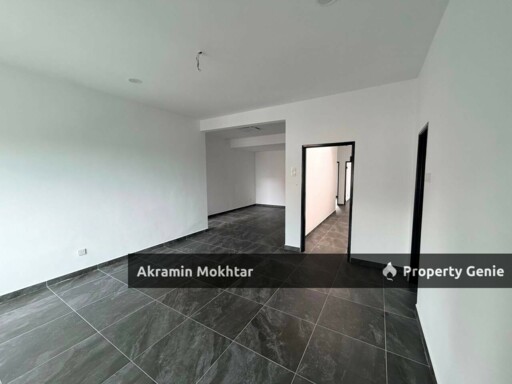 CORNER DOUBLE STOREY TERRACE, VILLA MAS 2, KIPARK SRI UTARA, OFF JALAN IPOH, KUALA LUMPUR.