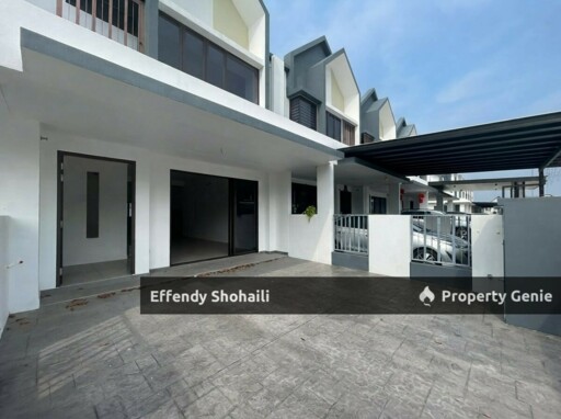 SERENIA ANIRA TERRACE SEPANG