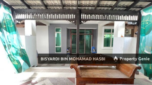 2 Unit Sekali Side By Side 1 Owner Renovated 1.5 Storey Bungalow Taman Senawang Perdana, Senawang.