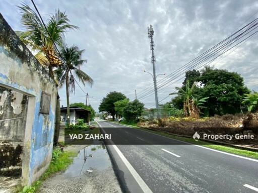 1 ACRE AGRICULTURAL LAND WITH RESIDENTIAL ZONING @ KAMPUNG MELAYU SUBANG