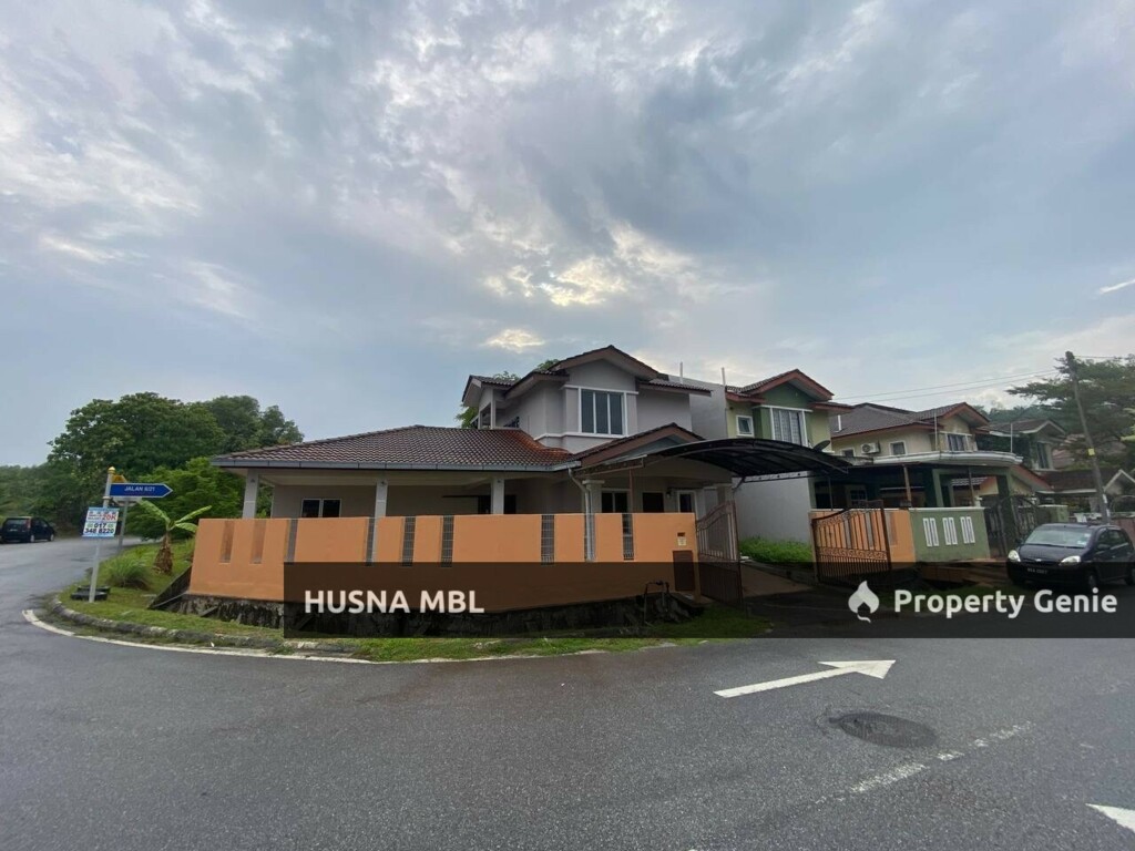 Corner Lot Double Storey Semi-D Cluster Jalan 6 Bandar Tasik Puteri Rawang
