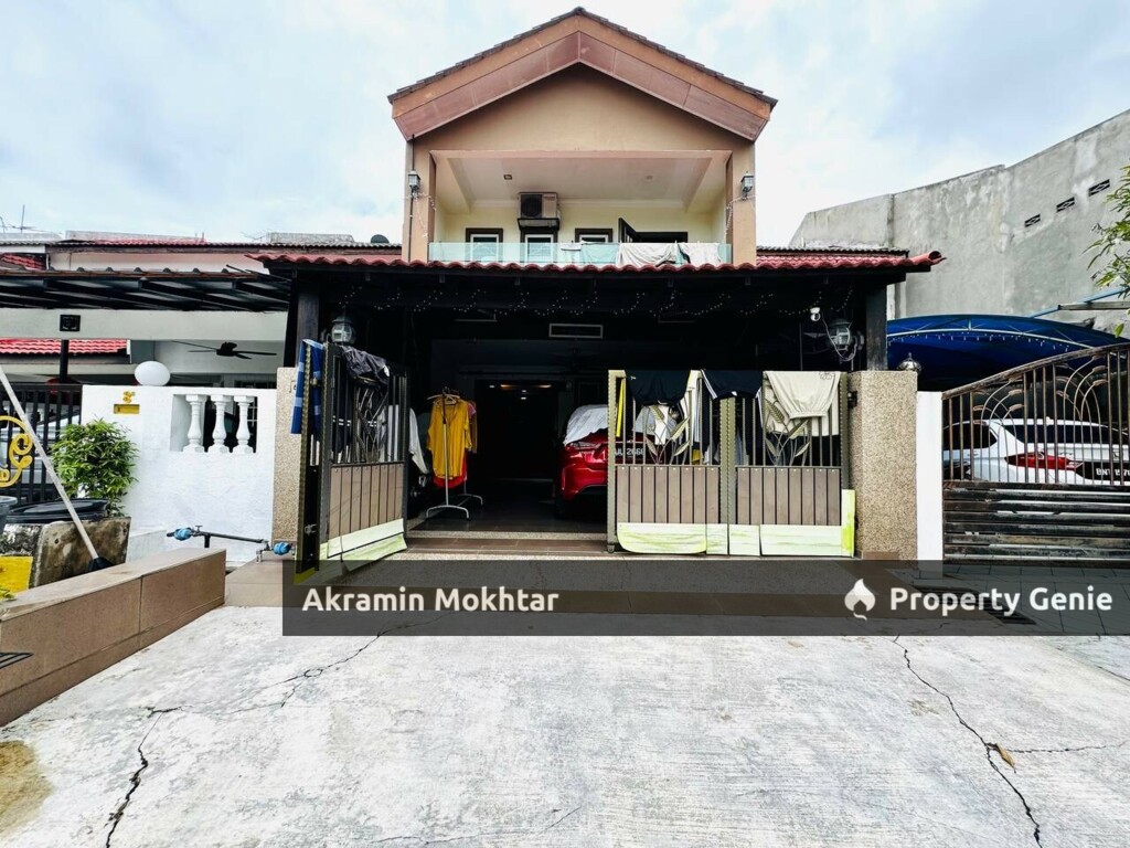 FACING OPEN & RENOVATED | Double Storey Taman Puchong Indah Puchong Selangor