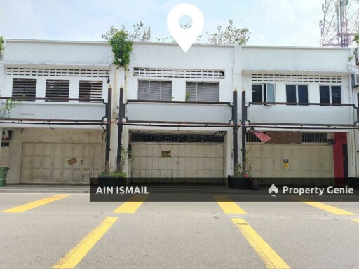 [JALAN UTAMA] SHOPLOT 2 TINGKAT JALAN SULTAN AHMAD, BANDAR PEKAN