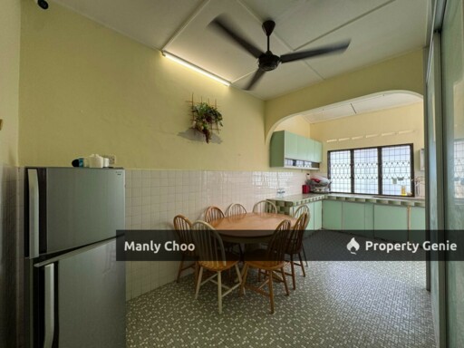 4 ROOMS FURNISHED Single Storey Jalan Delima Bukit Beruang MMU Manipal