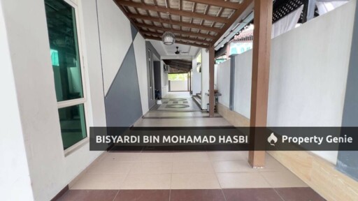 2 Unit Sekali Side By Side 1 Owner Renovated 1.5 Storey Bungalow Taman Senawang Perdana, Senawang.