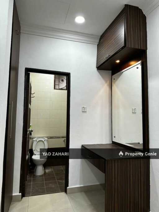 Taman Sri Jelok, Kajang | 2-Storey Semi-D 5 Bedrooms | RM3500 - Fully Furnished and Renovated with ID
