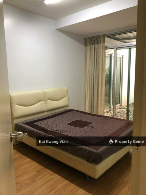 Saffron  1950sqft Big Unit 3 Room!
