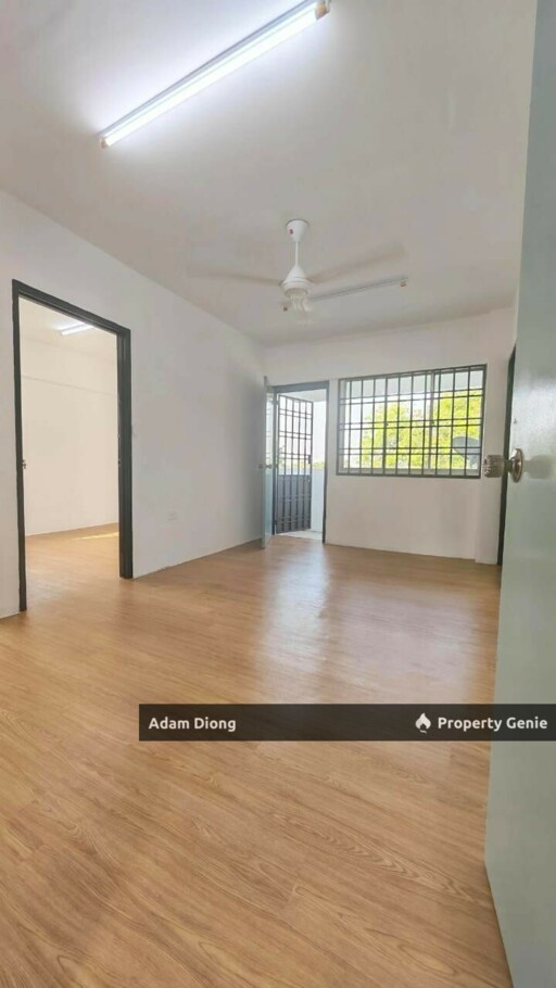 Flat Geharu @ Low Cost Flat @ Taman Rinting Masai