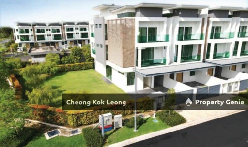 Huge Extra Land Corner 2.5 storey at REFLEXION@NUSAPUTRA, Puchong