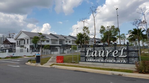 Laurel @ Laman View