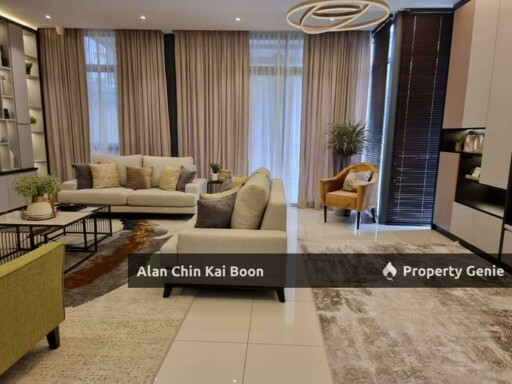 16 Quartz Taman Melawati 3 storey courtyard villa Fully Furnished For Rent