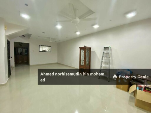 Partial Furnished: Double Storey Terrace Jalan Elektron U16 Denai Alam