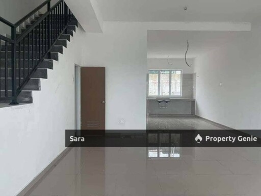 Lahat Modern and Spacious 4-Bedroom Home with Extra Land at Backyard