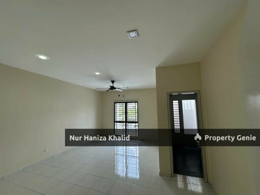 Rumah Cantik 2 Storey Laman Delfina Nilai Impian Negeri Sembilan