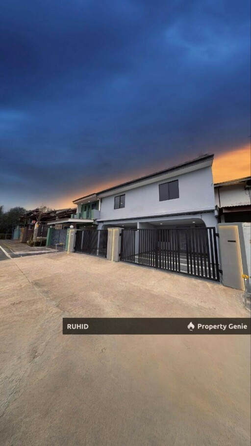 [RENOVATED / UNBLOCK VIEW] TAMAN MUHIBBAH KULAI