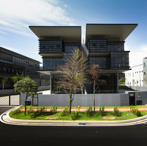 Lot 8 Nouvelle Industrial Park