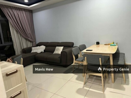 For Rent, Crescent Bay Suites @Bayu Puteri, Near Ciq, 2 Carpark, Fully Furnished