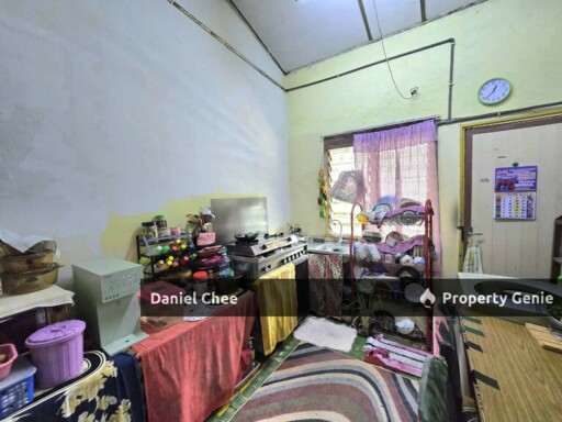 Bercham.Hot Area Single Storey Terrance House For Sale
