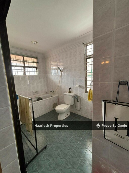 Bungalow Jalan Tembusu Taman Bukit Rinting Masai For Sale
