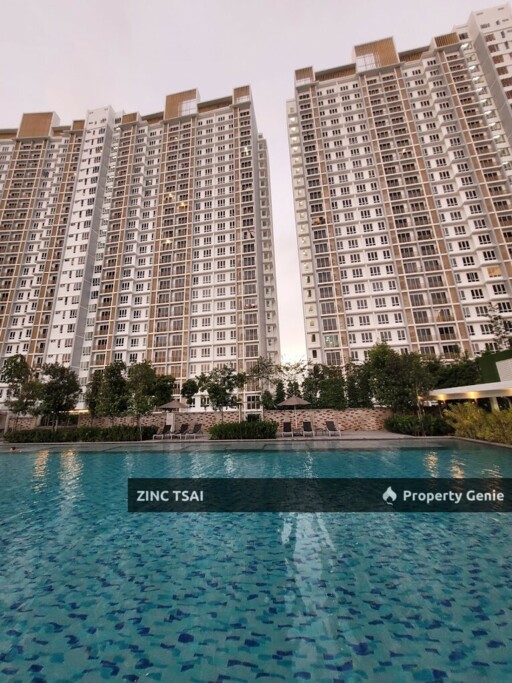 Ryan & Miho {Save RM 129,200} 3 mins Drive to Jaya One_5 mins Drive to Phileo Damansara MRT Station
