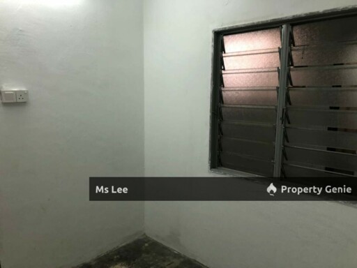 2nd floor Shop Apartment RM 400 (Pasar Malam)-Taman Sentosa @ Klang-Ready 15/7 or 31/7