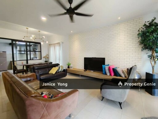 Leisure Farm @ Garden Court Townhouse