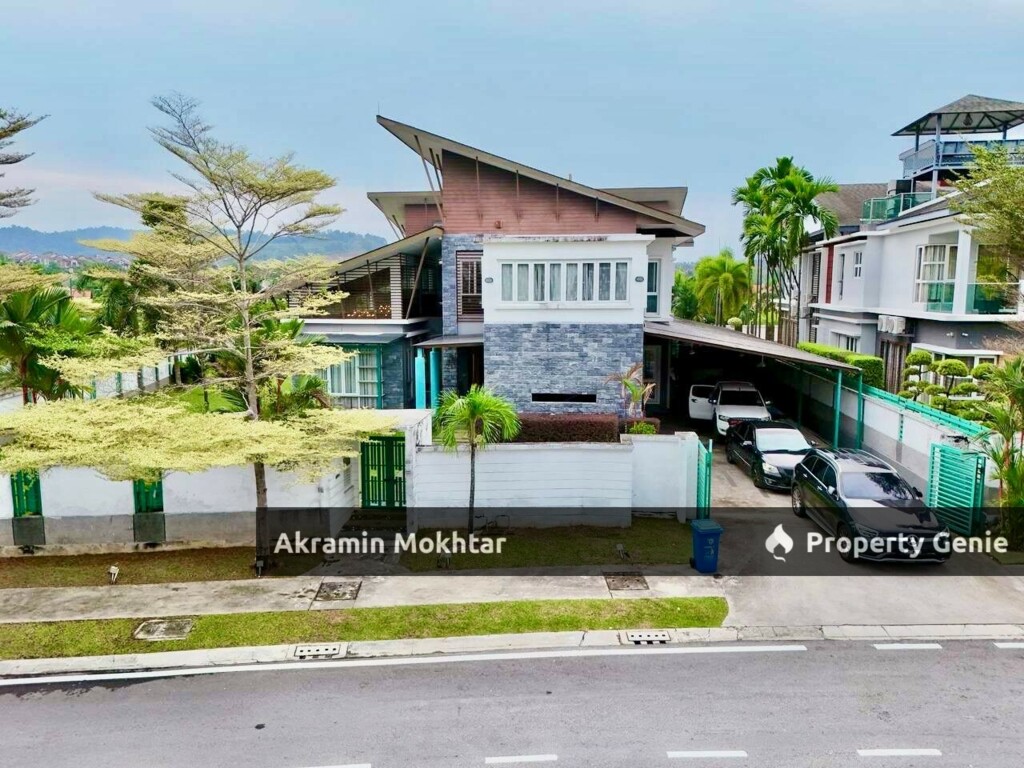 FREEHOLD & CORNER LOT WITH HUGE LAND | Double Storey Bungalow Forte @ Jalan Titian Bukit Jelutong Shah Alam