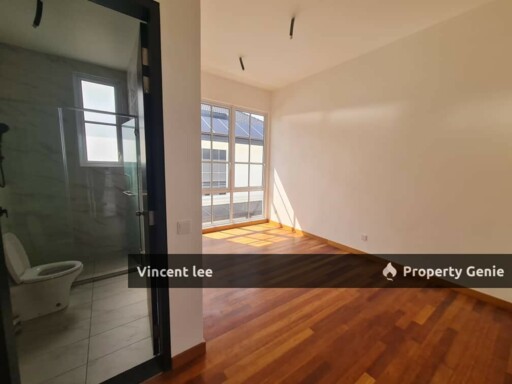 Eco Majestic, Stoneridge, Corner Bungalow with Spacious Extra Land, Brand New