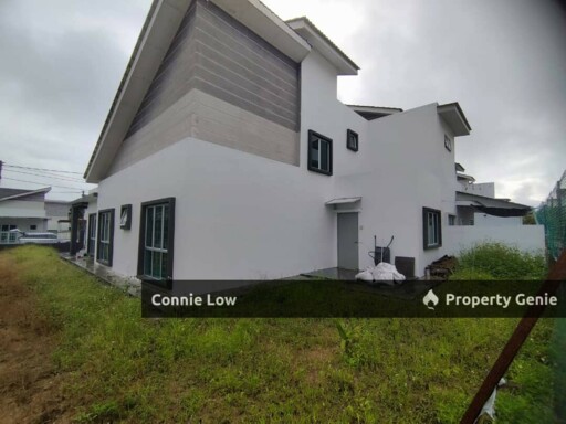 Fully Renovated 1.5 Storey Semi Detached Sungai Siput Sungai Buloh for Sale