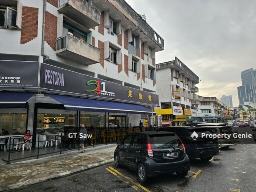 4 sty Shoplot Near MRT Cheras KL for Rent
