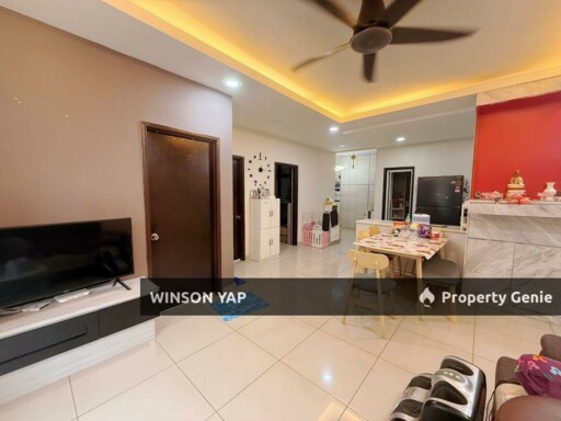 Palazio Apartmrnt Mount Austin JB Freehold 2 Carpark Hot Area