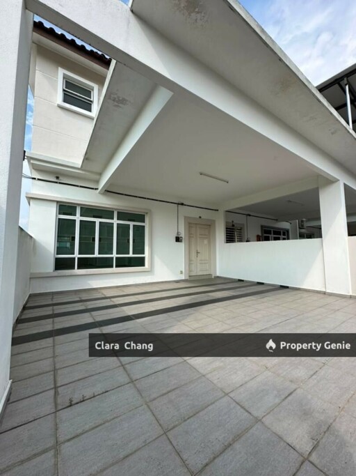 Taman Kluang Perdana Double Storey Endlot Terrace House for Sale