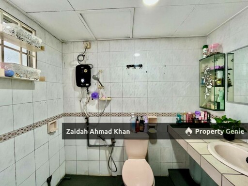 VILLA LAGENDA CONDOMINIUM SELAYANG BATU CAVES CONDOMINIUM FOR SALE HIGH FLOOR PARTLY FURNISHED