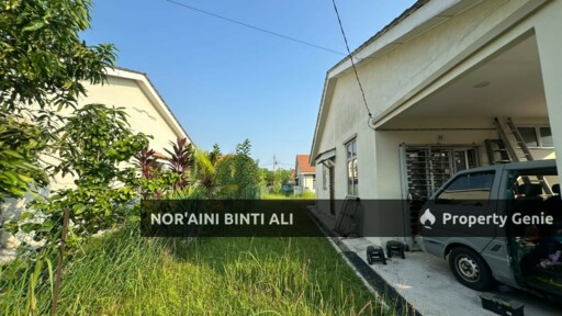 RUMAH SEMI-D PUJ INDERA SEMPURNA UNTUK DIJUAL
