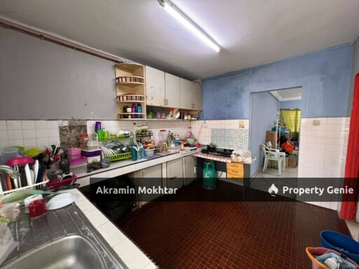 Flat Blok 40 Seksyen 24 Shah Alam