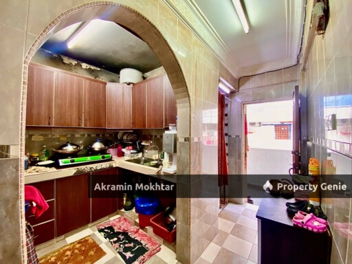 End Lot, Facing Open (Lake), Partially Furnished & Renovated | Apartment Desa Tasik 6B Bandar  Tasik Selatan Sungai Besi, KL