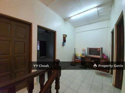 Menglembu Ipoh Taman Sri Intan Double Storey House For Sale 22x70, Renovated & Good Condition