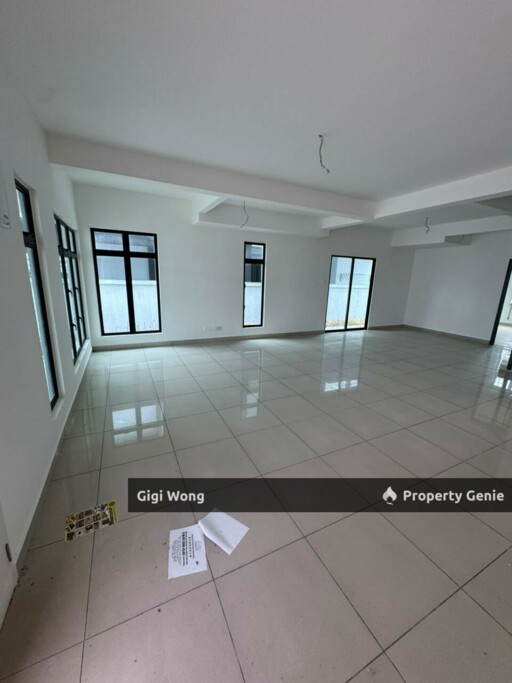 Taman Limbongan Indah 3 Storey Terrace House