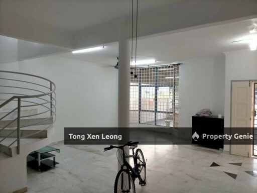 Freehold 2 Storey @ Bukit Baru Tmn Merbok For Sale !!