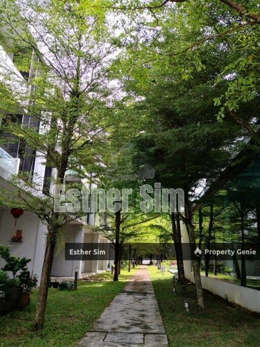 3.5-Storey Corner House @ Bukit Tengah, Jln Song Bang Kheng. [3770sqft, 5+1R](Gated/Guarded With Full Facilities)