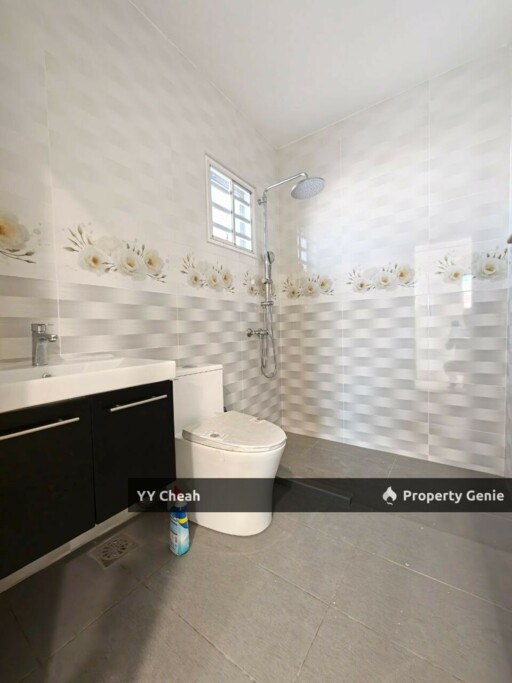 Taman Mansion, Ipoh Town 2 Storey Bungalow Freehold Move in Condition, Renovated Corner
