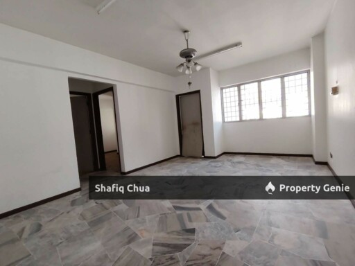 Low Deposit Good Condition Tasik Height Apartment, Bandar Tasik Selatan For Sale