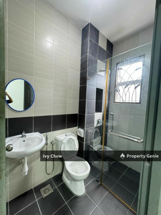 Taman Seri Austin Cluster house for rent