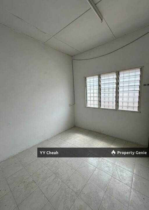 Menglembu 2 Storey House For Sale , Good Condition, BELOW VALUE, CAN FULL Loan