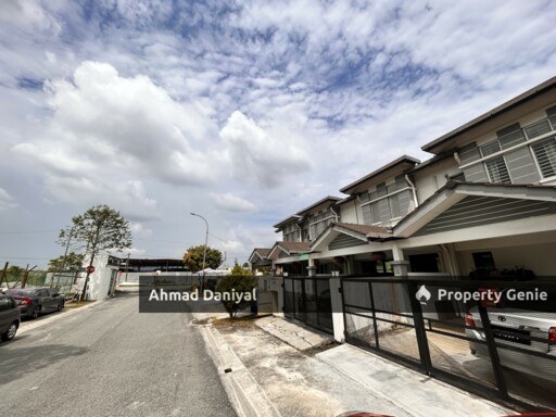 Double Storey Intermediate Terrace House @ Kemuning Green Hills 3 Shah Alam For Sale