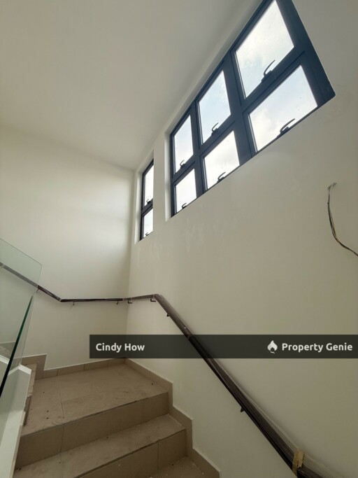 8 Residence Superlink For Sale