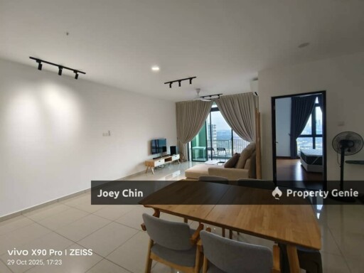 Molek Pine 4-High Floor JB City View Condo Fully Furnished For Rent
