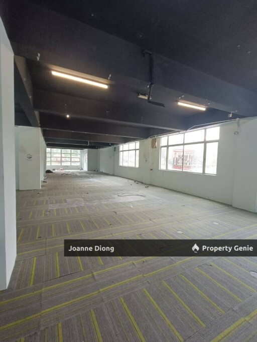 Bandar Sri Damansara End Lot Office