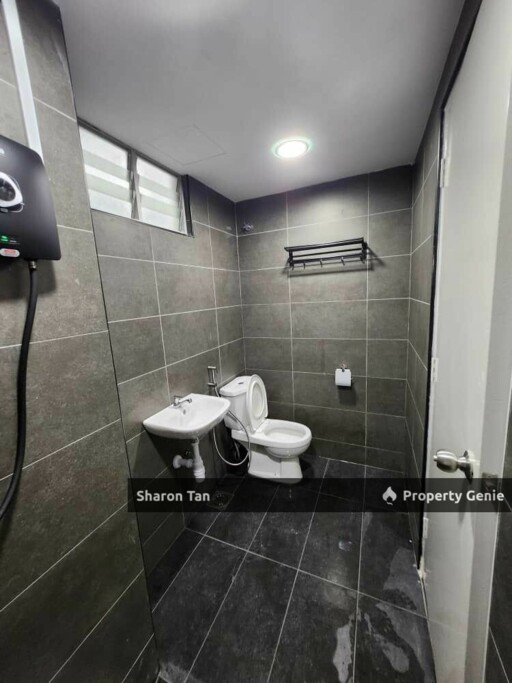 New House Midas Seri Alam 2 Bedrooms Fully Furnished For Rent Middle Floor